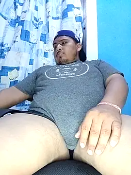 ramito1007 online show from July 19, 4:27 am