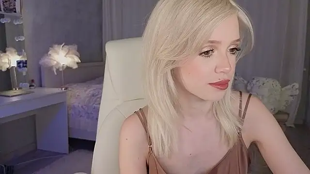 I am joss online show from February 19, 11:45 pm