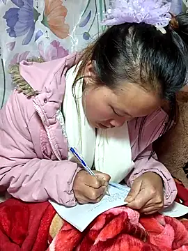 liu-liusexy online show from December 2, 3:40 pm