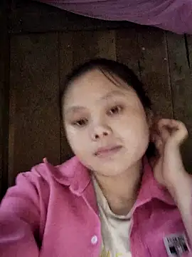 Snapshot of omiu-baby chatting on February 24, 12:52 am omiu-baby online show from February 24, 12:52 am