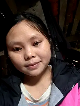 Snapshot of omiu-baby chatting on March 29, 2:44 am omiu-baby online show from March 29, 2:44 am