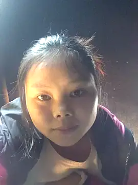 Snapshot of omiu-baby chatting on March 30, 2:12 am omiu-baby online show from March 30, 2:12 am