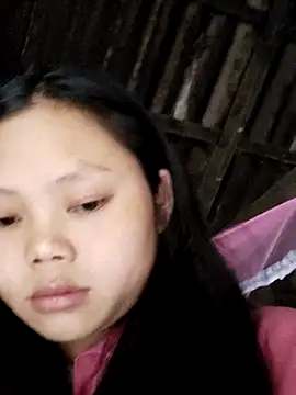 Snapshot of omiu-baby chatting on April 24, 12:46 am omiu-baby online show from April 24, 12:46 am