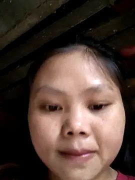 Snapshot of omiu-baby chatting on April 30, 11:42 pm omiu-baby online show from April 30, 11:42 pm