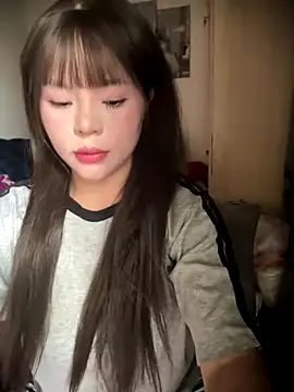 Snapshot of SarahBeii chatting on October 3, 4:09 am SarahBeii online show from October 3, 4:09 am