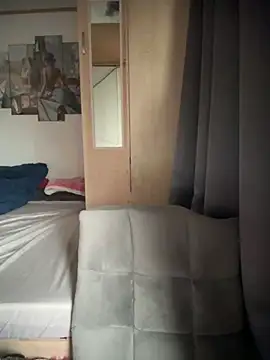 Snapshot of SarahBeii chatting on November 4, 3:27 am SarahBeii online show from November 4, 3:27 am