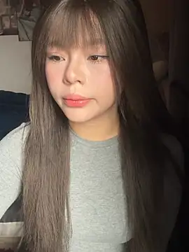 SarahBeii online show from February 2, 3:49 am