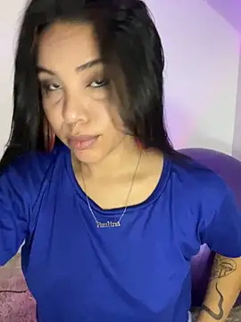 Snapshot of P_A_U_L_I_N_A_ chatting on September 25, 3:21 am P A U L I N A online show from September 25, 3:21 am