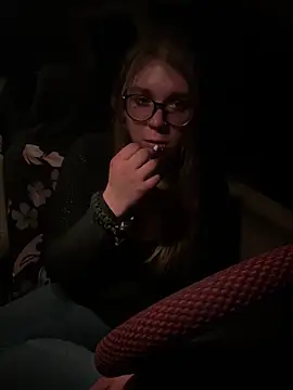 Snapshot of adventuresinsky chatting on September 26, 7:34 am adventuresinsky online show from September 26, 7:34 am