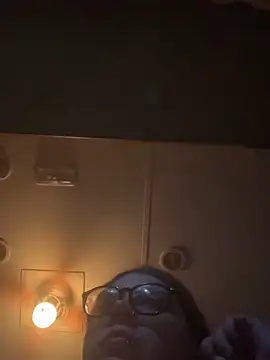 Snapshot of adventuresinsky chatting on October 9, 7:17 am adventuresinsky online show from October 9, 7:17 am