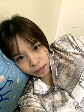 linh  cute online show from September 19, 12:56 am
