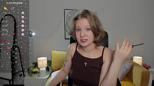 Hailey Foxy online show from September 26, 8:51 am