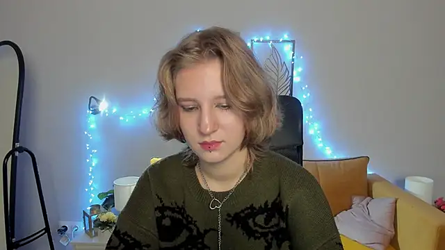 Hailey Foxy online show from October 1, 8:53 am