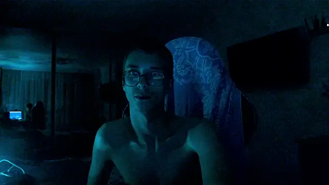 glasses cat online show from July 24, 10:52 pm