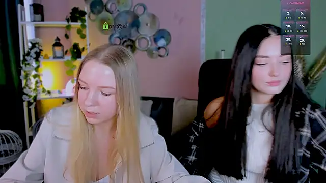 leyla hottie online show from September 15, 12:27 pm