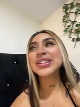 JesicaHorny69 online show from September 20, 7:59 pm