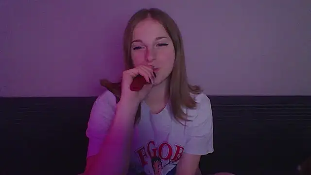 Star Girlish online show from October 30, 8:31 pm