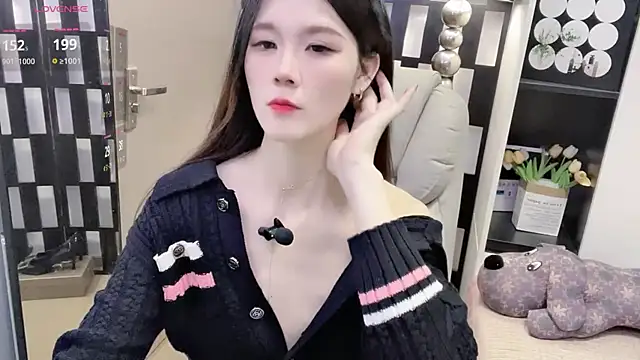 Yueyue-MM online show from November 27, 1:57 pm