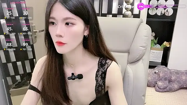 Yueyue-MM online show from April 9, 7:14 am