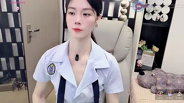 Yueyue-MM online show from June 11, 2:53 am