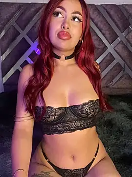 Laila Pink online show from December 18, 10:49 pm