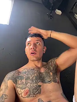 Snapshot of Dante_Flamee chatting on March 15, 3:51 pm Dante Flamee online show from March 15, 3:51 pm