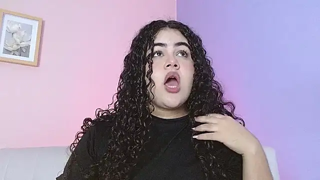 lourdes moon22 online show from October 15, 1:55 pm