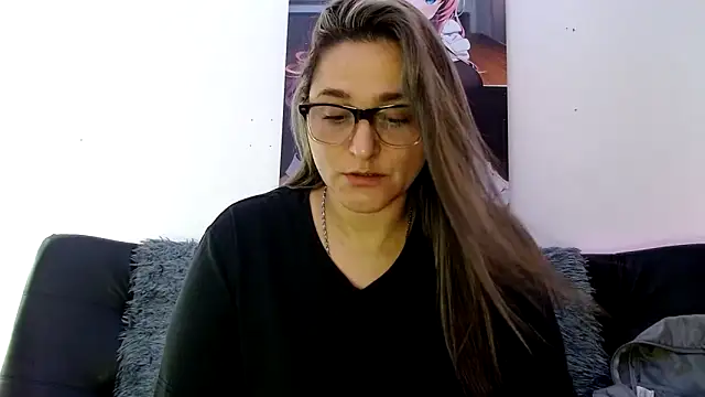 LAHILA COOPERR online show from November 5, 12:05 pm