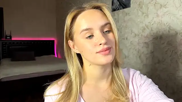 ElisabetLorney online show from October 10, 7:18 am