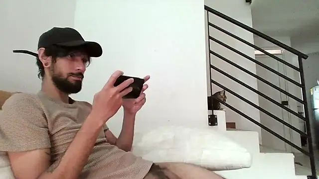 Alejandro92 cali online show from March 8, 3:49 pm