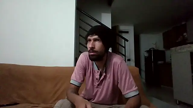 Alejandro92 cali online show from May 1, 12:26 am