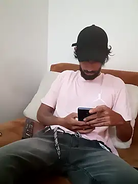 Alejandro92 cali online show from May 7, 5:07 pm