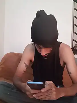 Alejandro92 cali online show from May 29, 3:54 pm