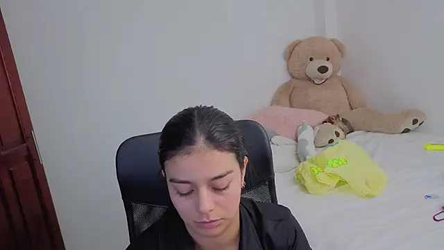 valerihouse online show from February 25, 12:42 am