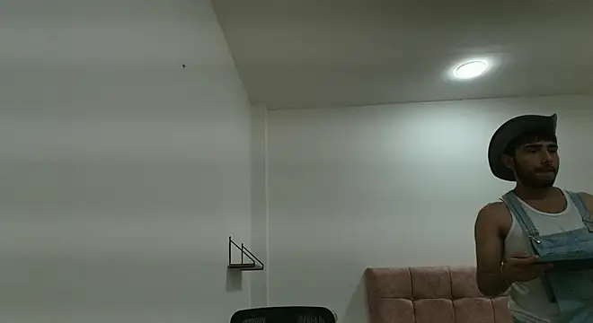 Ares Alpha online show from November 2, 3:31 am