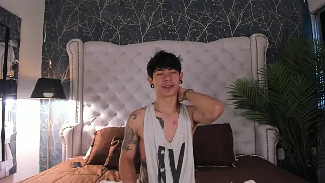 ArthurKross online show from September 13, 11:32 am