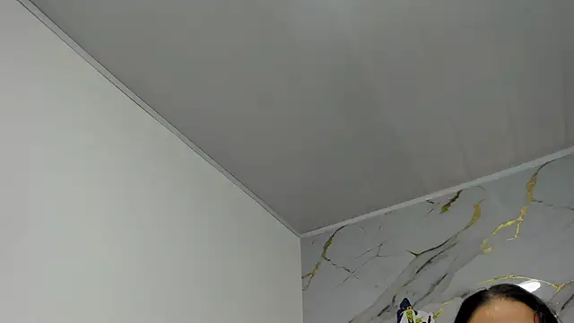 NoelleHartley online show from October 23, 11:42 am