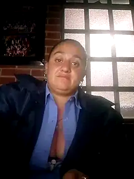 Snapshot of Celeste-sm chatting on September 18, 4:03 am Celeste-sm online show from September 18, 4:03 am