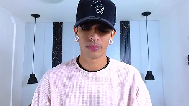 Franvill Trato online show from October 29, 7:15 pm