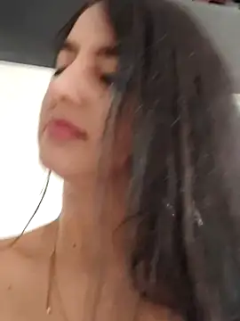 Snapshot of salo-rousee chatting on October 2, 6:04 pm salo-rousee online show from October 2, 6:04 pm