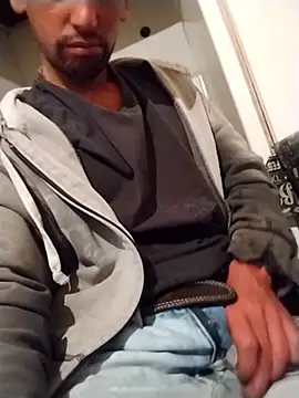 Snapshot of Argentino29hetero chatting on March 29, 5:07 am Argentino29hetero online show from March 29, 5:07 am