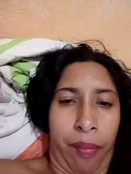 Snapshot of anitotori chatting on March 17, 2:05 am anitotori online show from March 17, 2:05 am