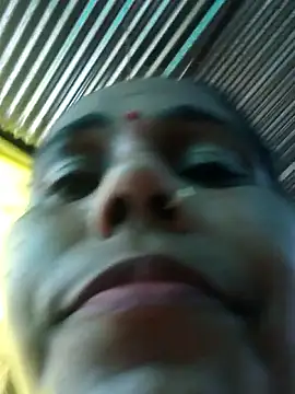 Snapshot of Pooja750 chatting on September 27, 11:04 am Pooja750 online show from September 27, 11:04 am