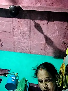 Snapshot of Pooja750 chatting on October 4, 5:00 pm Pooja750 online show from October 4, 5:00 pm