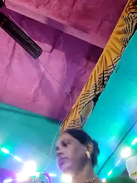 Snapshot of Pooja750 chatting on October 20, 7:58 pm Pooja750 online show from October 20, 7:58 pm