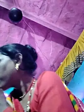 Snapshot of Pooja750 chatting on October 21, 1:23 pm Pooja750 online show from October 21, 1:23 pm