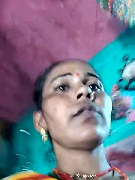 Snapshot of Pooja750 chatting on October 26, 3:34 am Pooja750 online show from October 26, 3:34 am