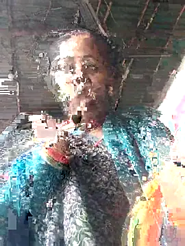 Snapshot of Pooja750 chatting on October 31, 2:45 am Pooja750 online show from October 31, 2:45 am