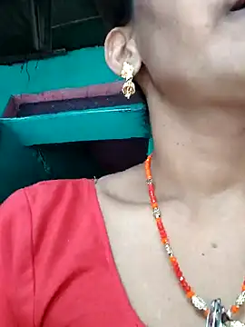 Pooja750 online show from November 23, 6:13 am