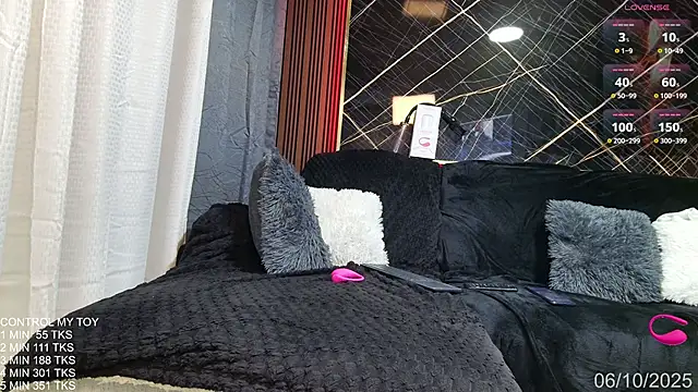 eroseliam online show from October 6, 8:28 pm